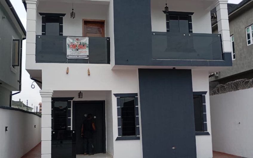 4bedroom fully detached duplex with a one bedroom bq in Honey Brooks Estate, lsheri North GRA